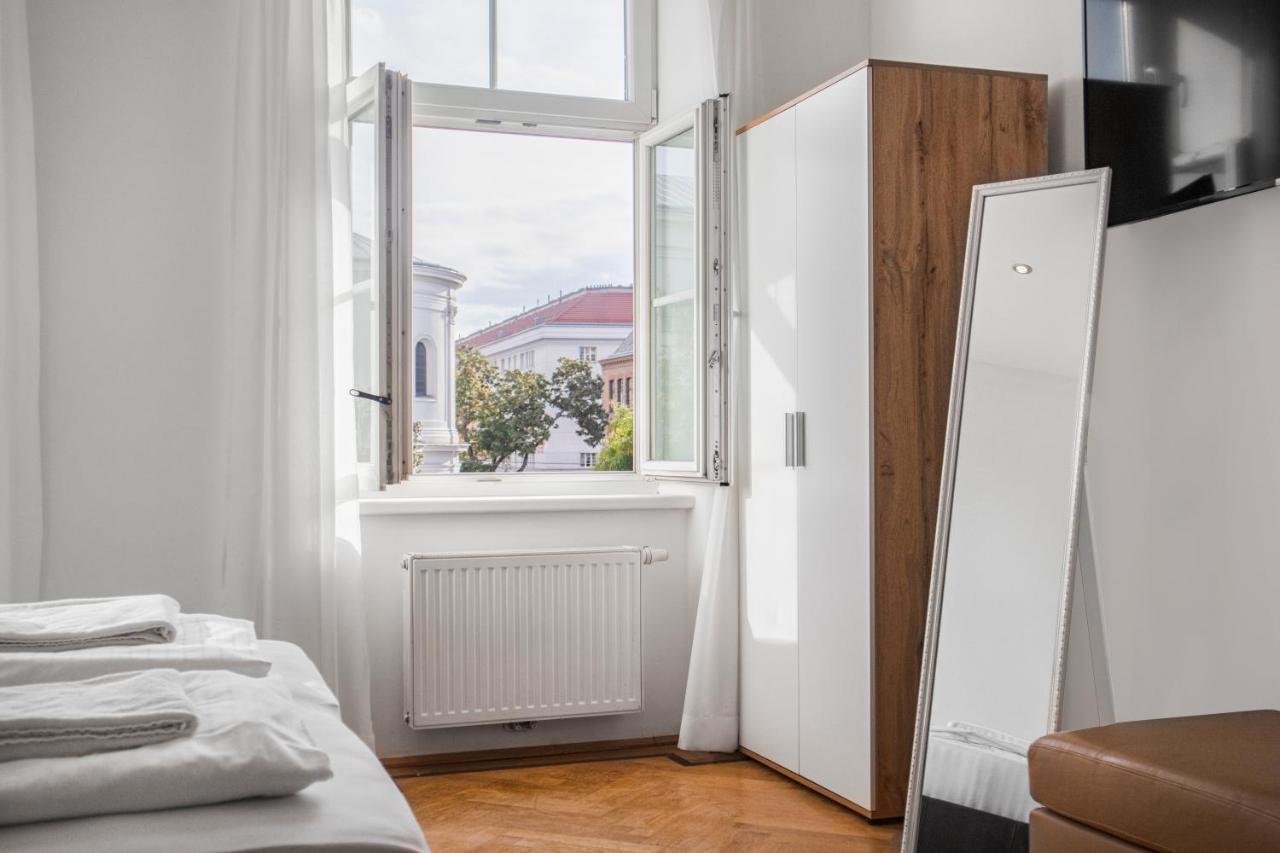 Superb 7Br Shared Apartment- Near Hauptbahnhof Vienna Exterior photo