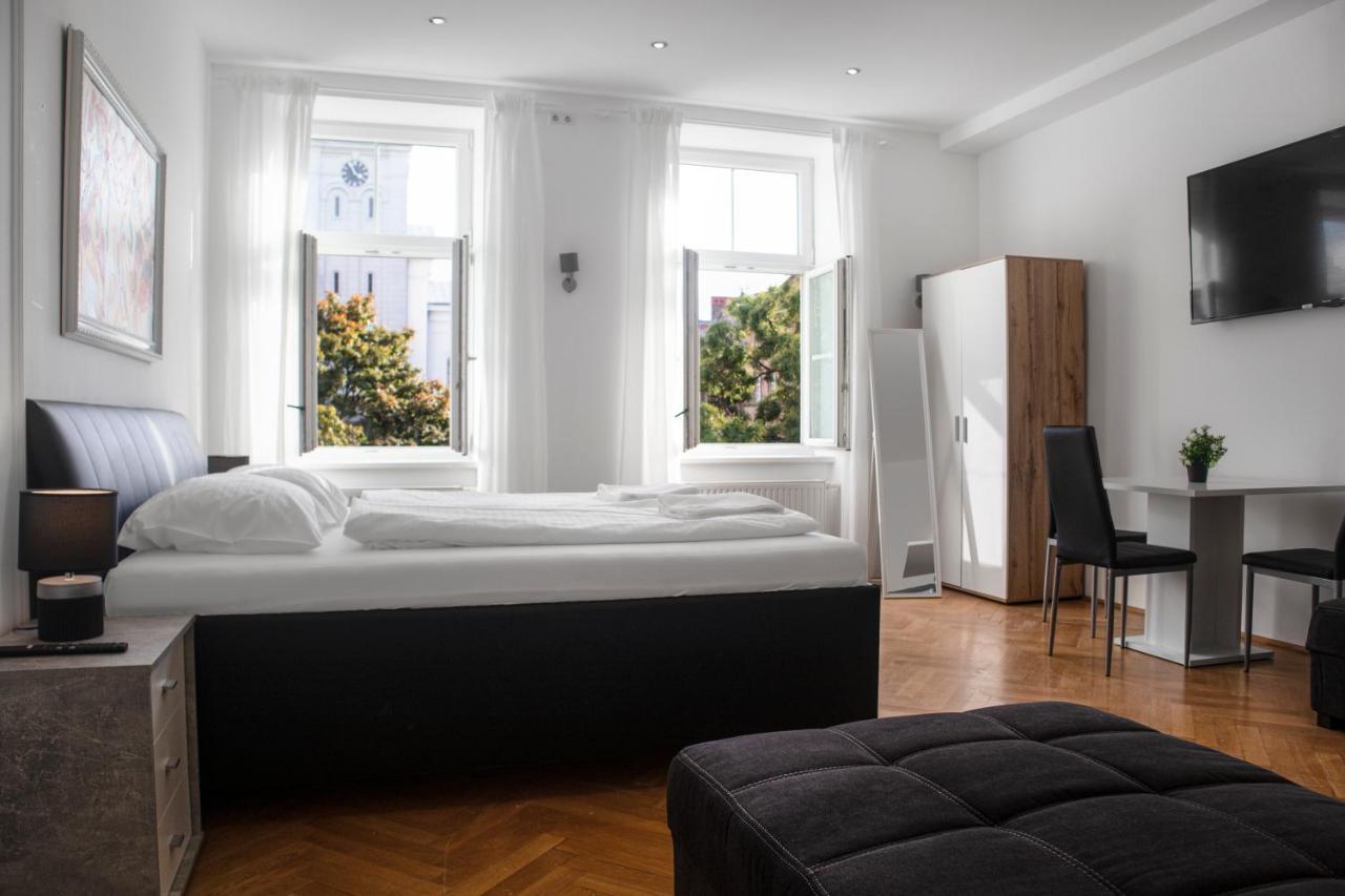Superb 7Br Shared Apartment- Near Hauptbahnhof Vienna Exterior photo