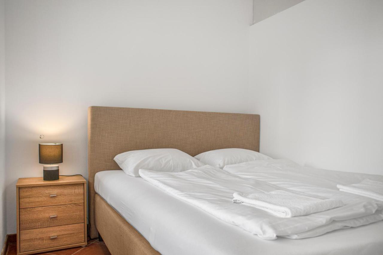 Superb 7Br Shared Apartment- Near Hauptbahnhof Vienna Exterior photo