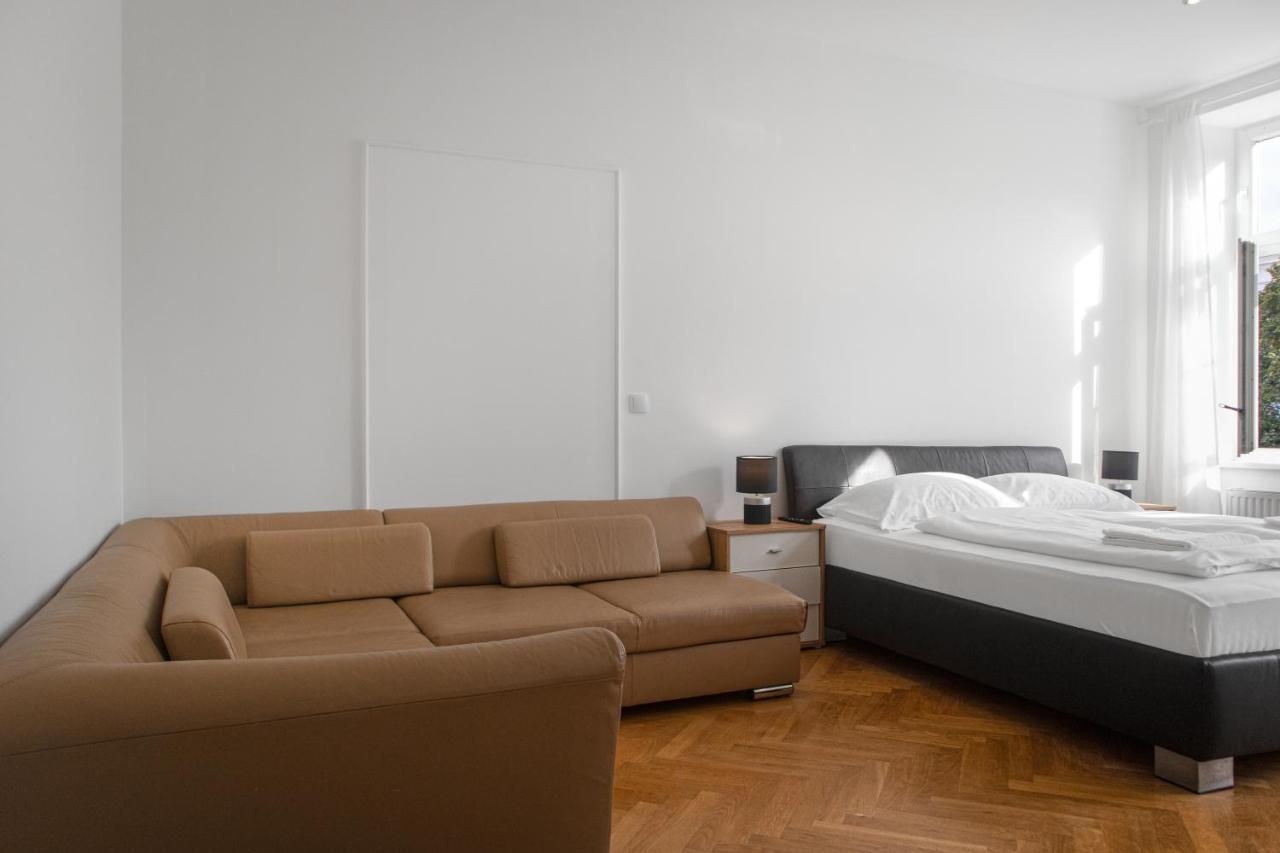 Superb 7Br Shared Apartment- Near Hauptbahnhof Vienna Exterior photo