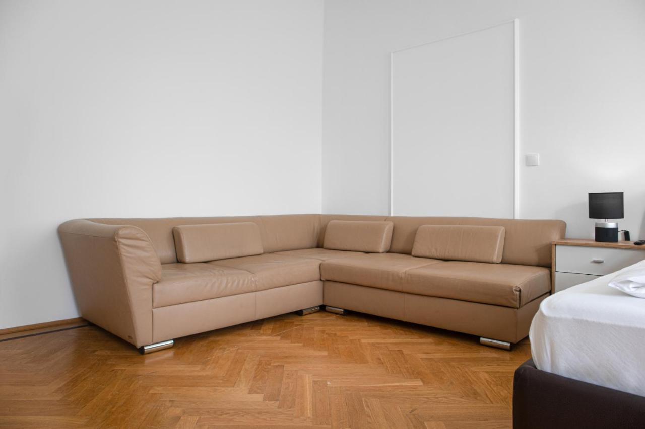 Superb 7Br Shared Apartment- Near Hauptbahnhof Vienna Exterior photo